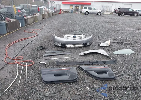 2011 Subaru Outback 3.6R Limited из США, поврежденный, VIN 4S4BRDLC0B2444705